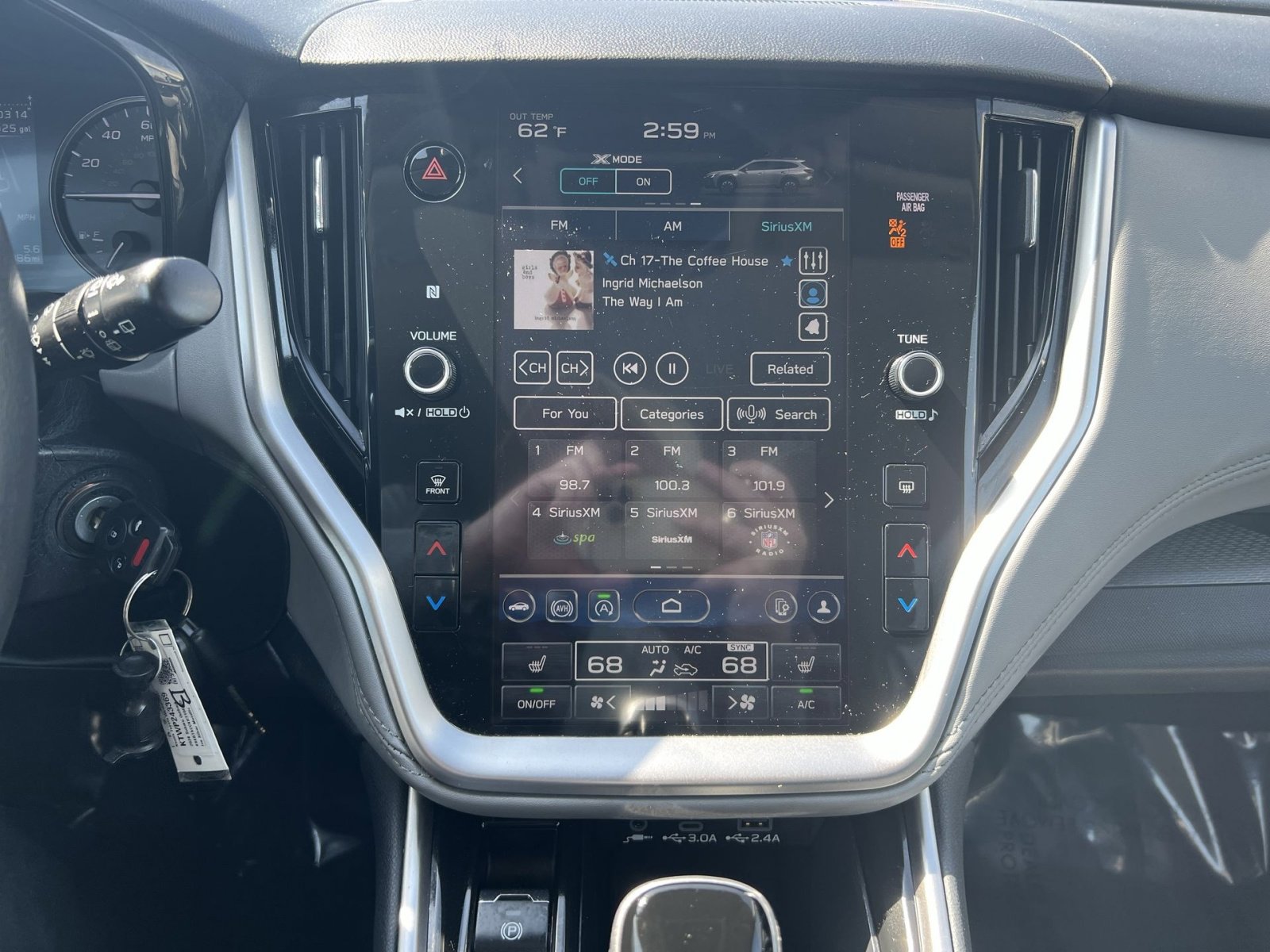 Used 2024 Subaru Outback Premium image 26