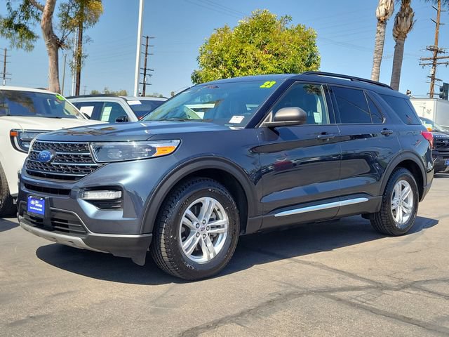 Certified 2023 Ford Explorer XLT w/ Equipment Group 202A RWD image 27