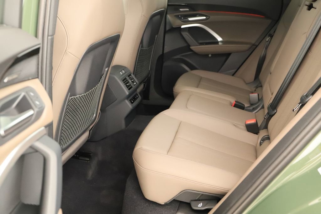 New 2025 Audi Q5 Prestige image 28