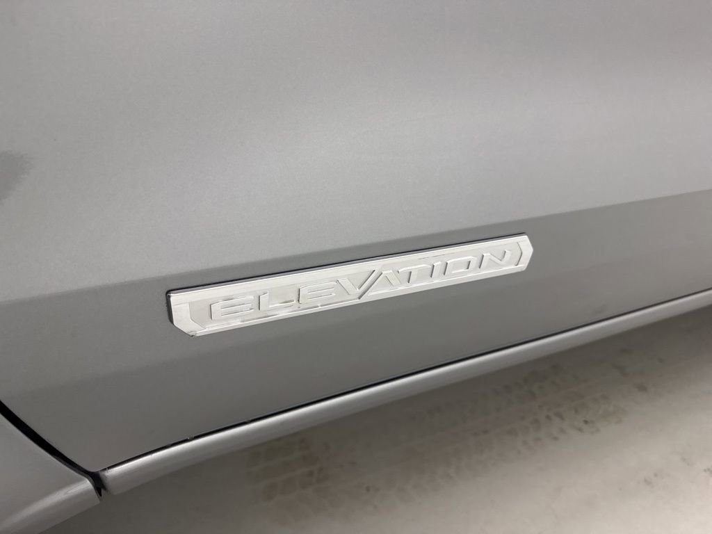 New 2025 GMC Canyon Elevation w/ Convenience Package image 10