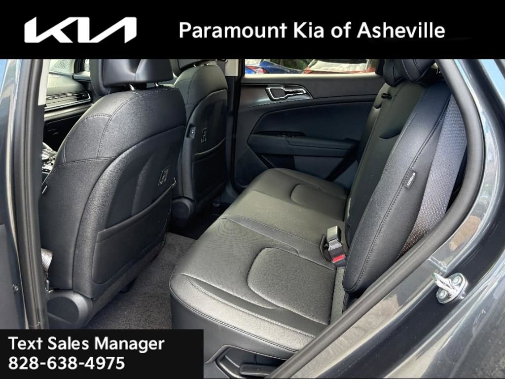 New 2025 Kia Sportage EX w/ EX Premium Package image 23