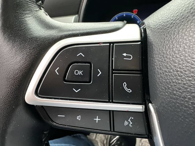 Certified 2025 Toyota Highlander Platinum AWD/4WD image 42