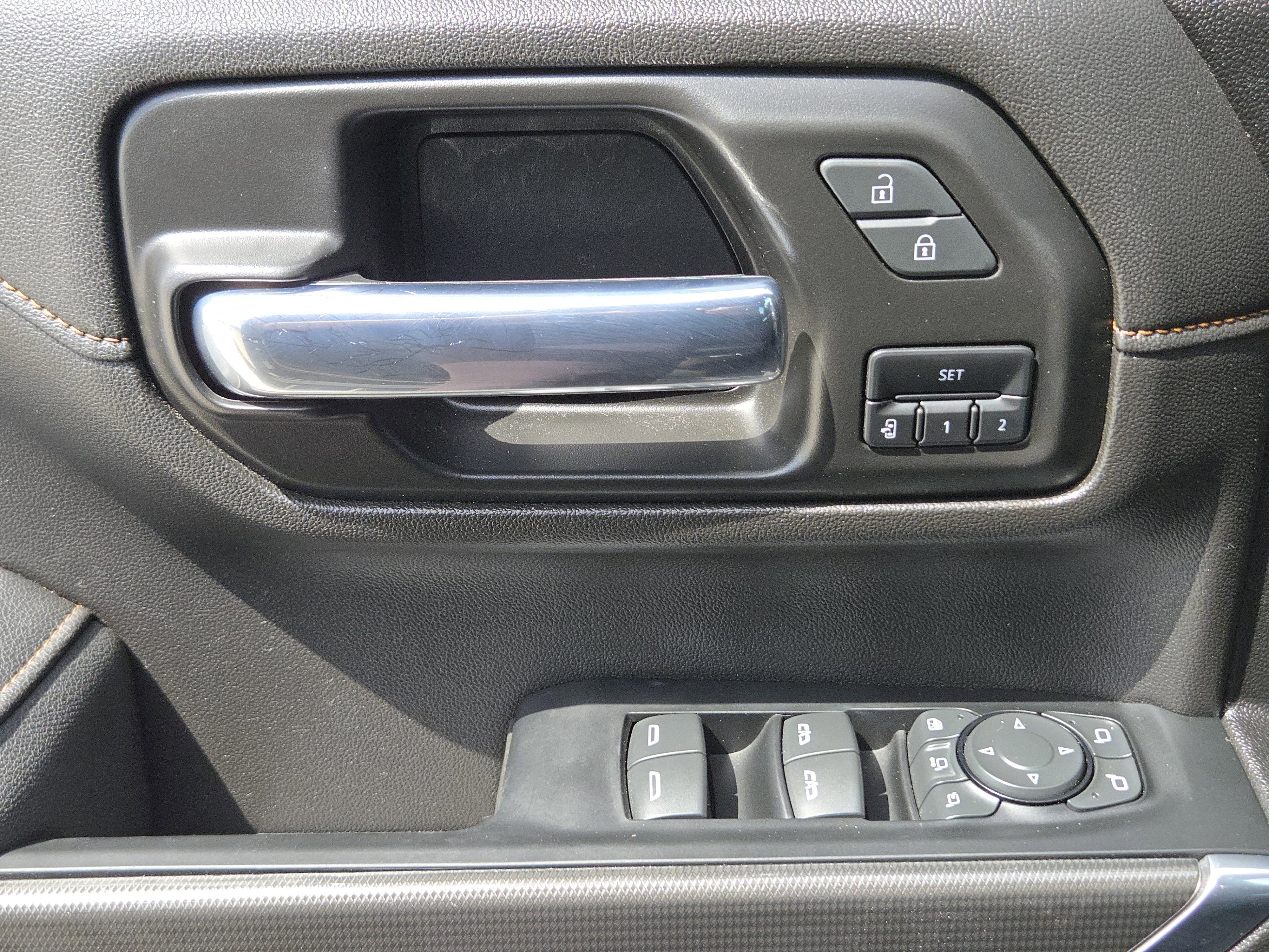 Used 2022 GMC Sierra 2500 AT4 w/ AT4 Premium Plus Package image 22