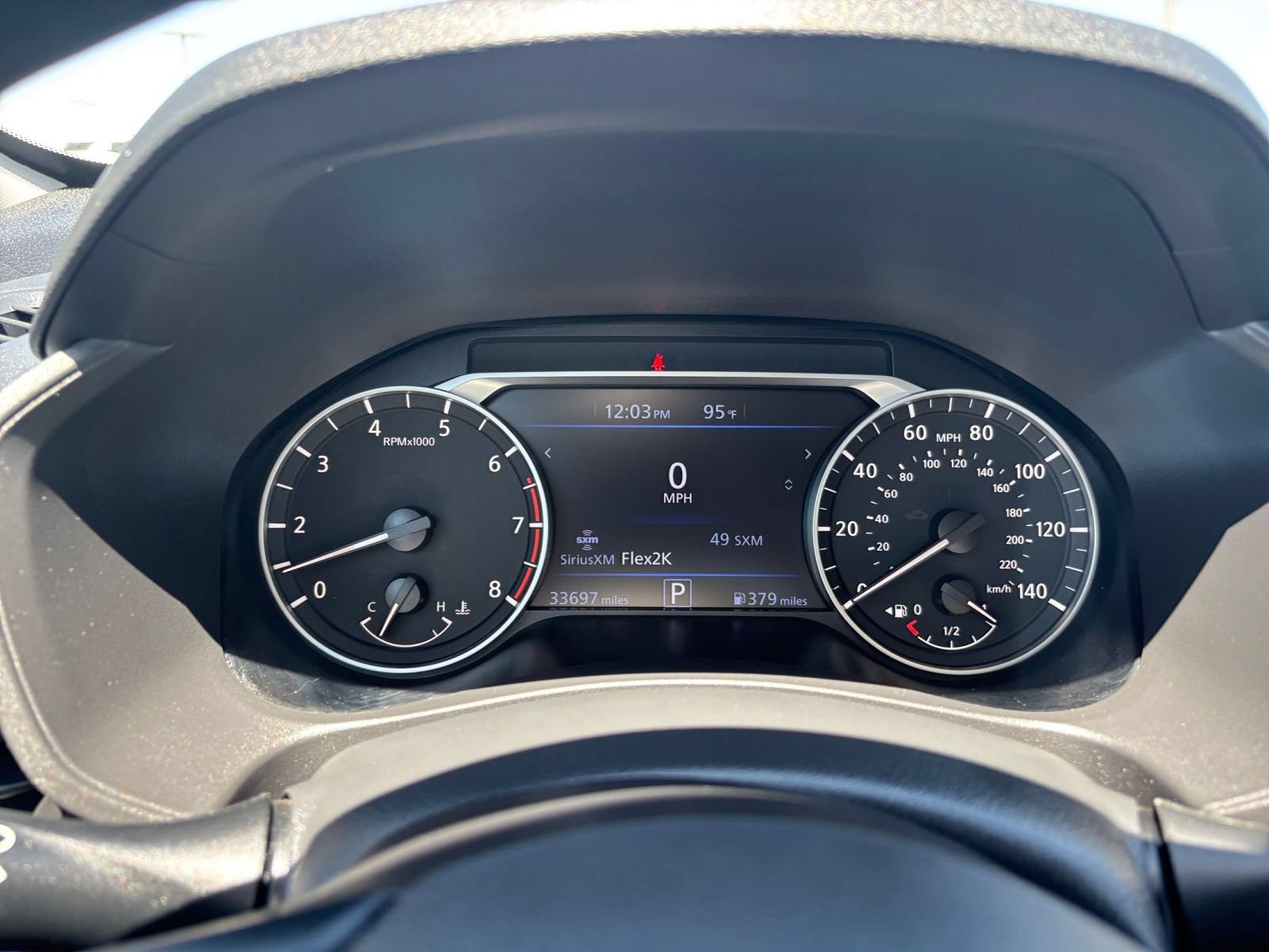Used 2025 Nissan Altima 2.5 SV FWD image 39