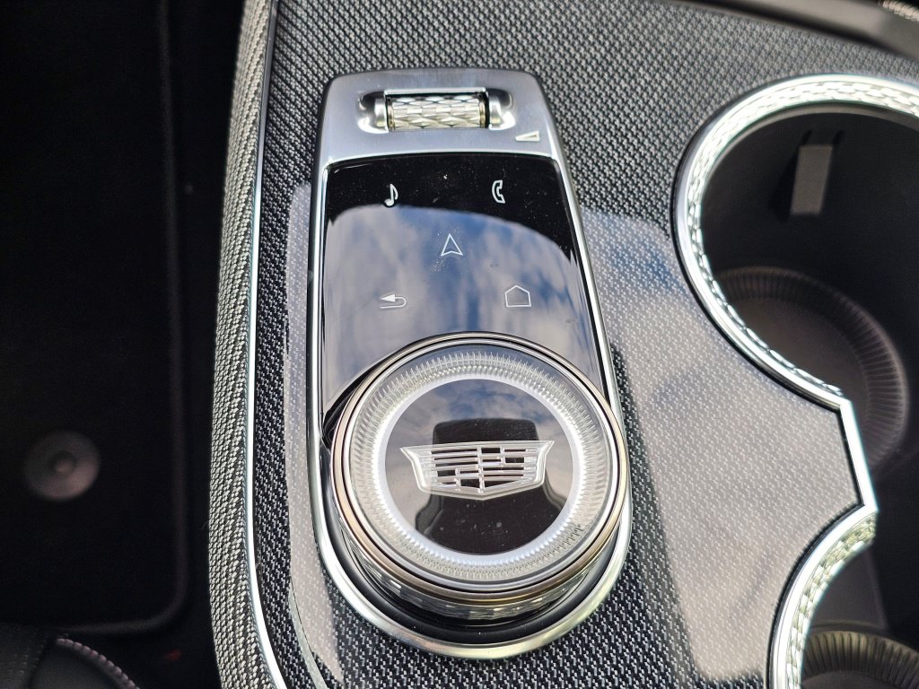 New 2026 Cadillac Optiq Sport 2 RWD image 32