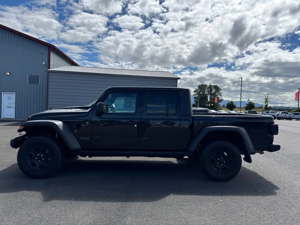 Used 2021 Jeep Gladiator Mojave w/ Uconnect 4C Nav & Sound Group AWD/4WD image 2