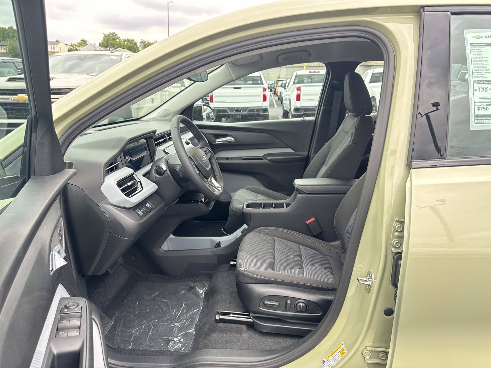 New 2027 Chevrolet Bolt LT w/ Comfort Package FWD image 17