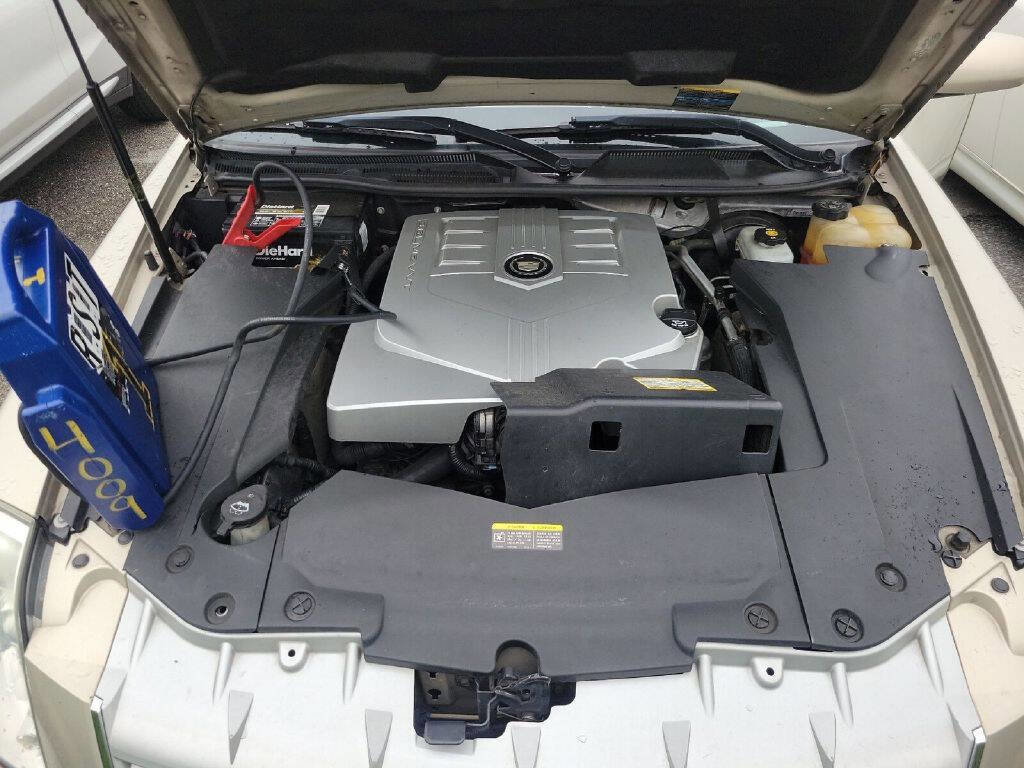 Used 2007 Cadillac STS w/ Wood Trim Package image 11