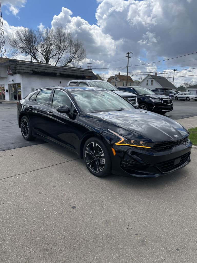 Used 2021 Kia K5 GT-Line w/ GT-Line FWD Premium Package image 2