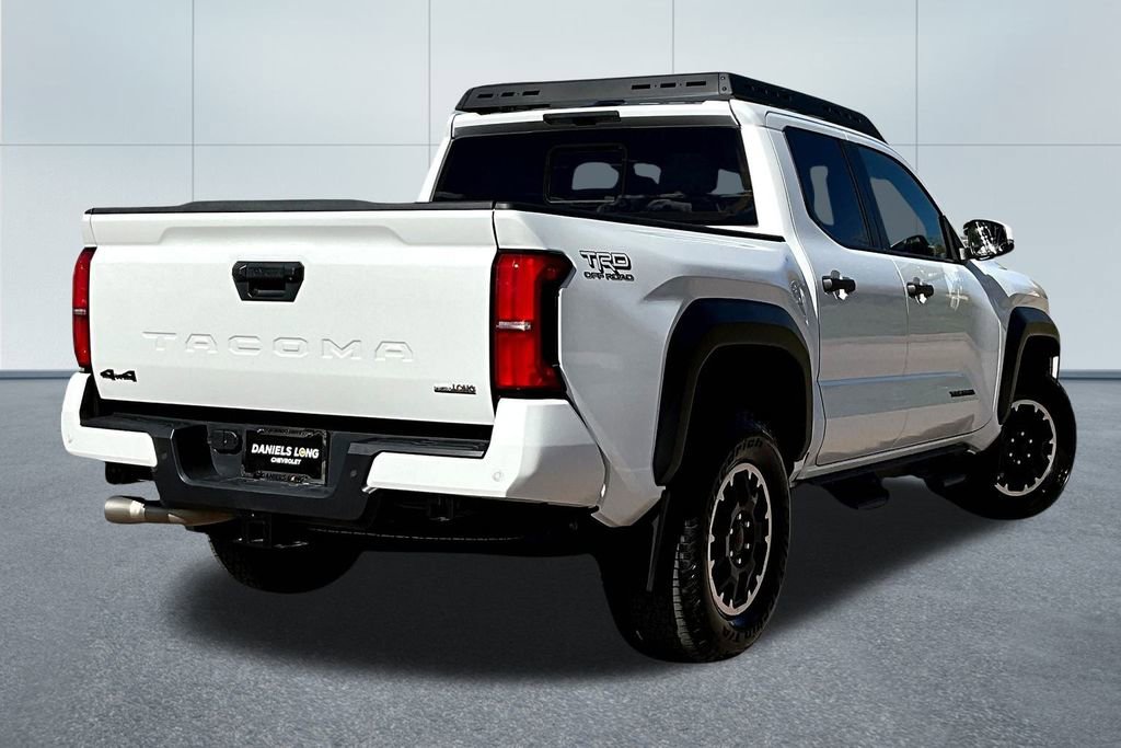 Used 2024 Toyota Tacoma TRD Off-Road image 2