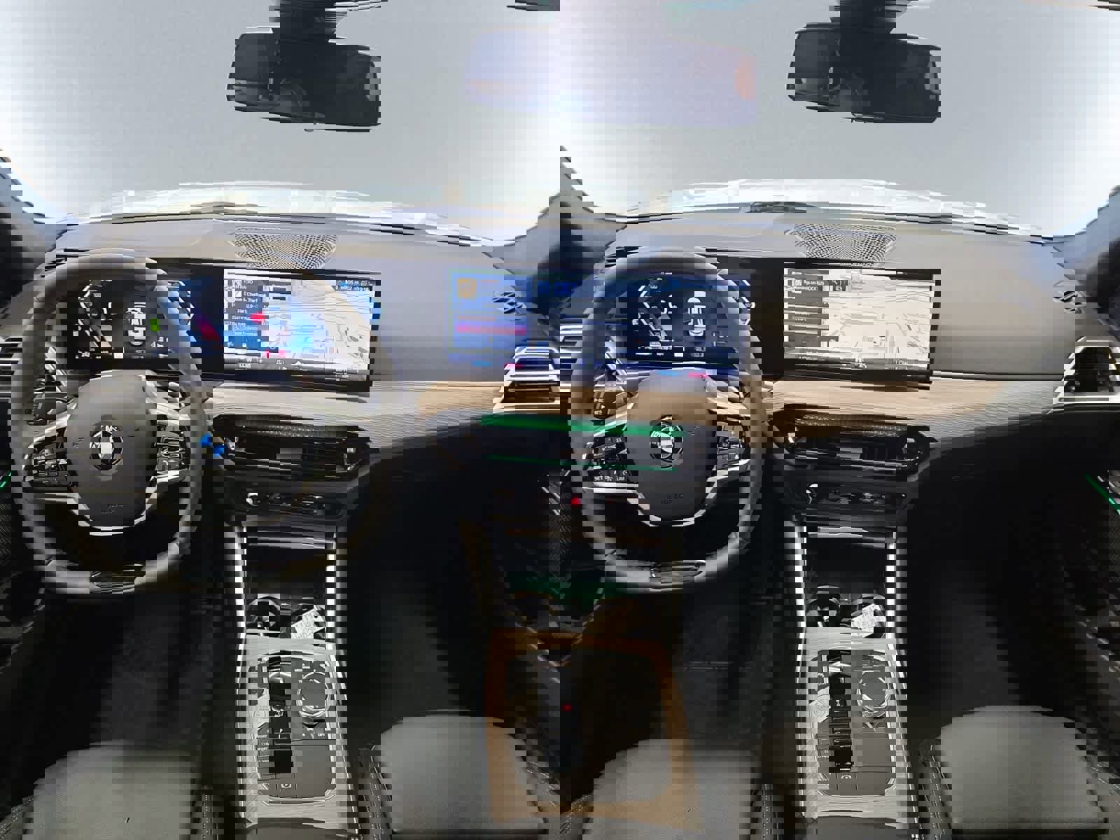 Used 2025 BMW 330i xDrive Sedan image 13