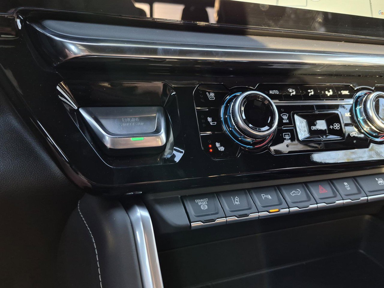 New 2026 GMC Sierra 3500 Denali Ultimate image 28