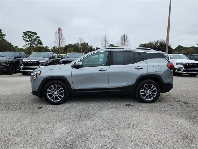 Used 2024 GMC Terrain SLT image 5