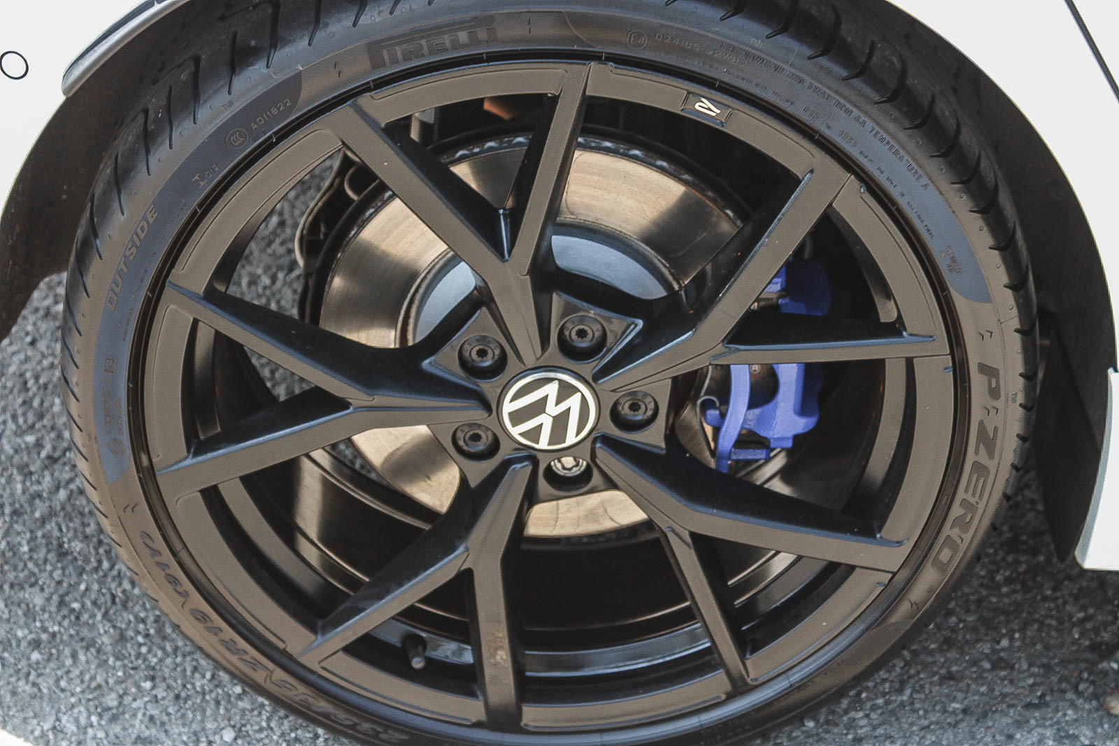 Used 2023 Volkswagen Golf 20th Anniversary Edition AWD/4WD image 11
