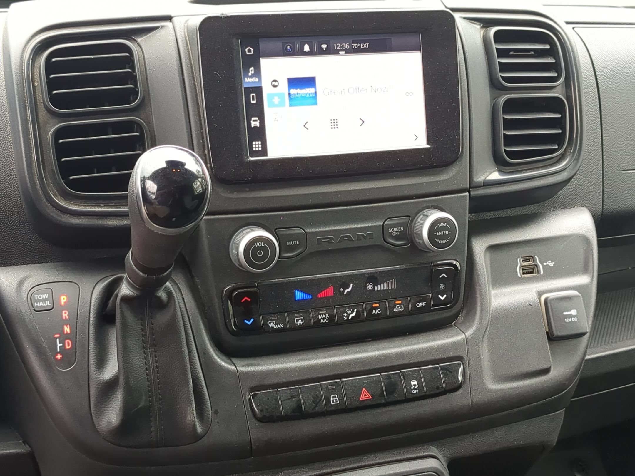 Used 2025 RAM ProMaster 2500 w/ Convenience Group FWD image 26