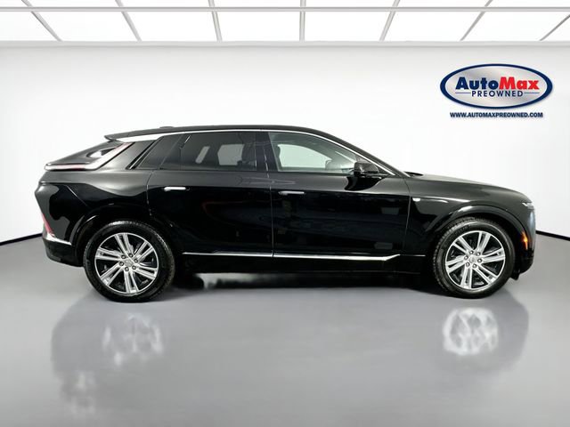 Used 2024 Cadillac Lyriq Tech image 10
