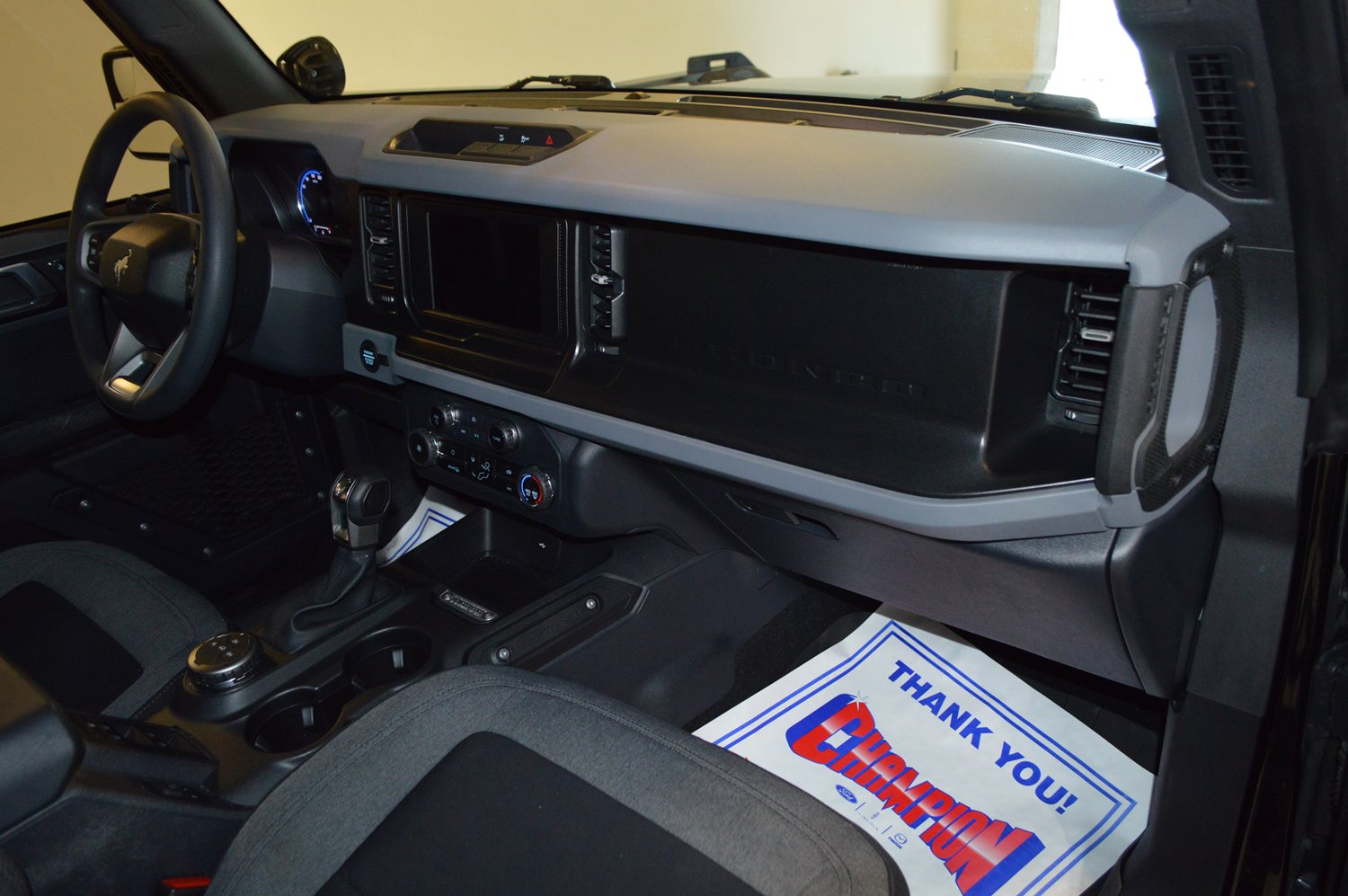 Used 2023 Ford Bronco 4-Door AWD/4WD image 10