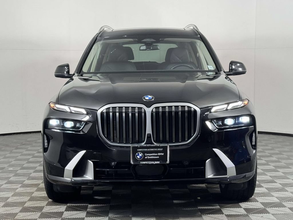 Used 2026 BMW X7 xDrive40i w/ Premium Package AWD/4WD image 6