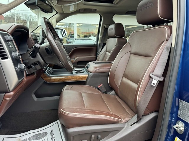 Used 2016 Chevrolet Silverado 3500 High Country w/ Duramax Plus Package image 12