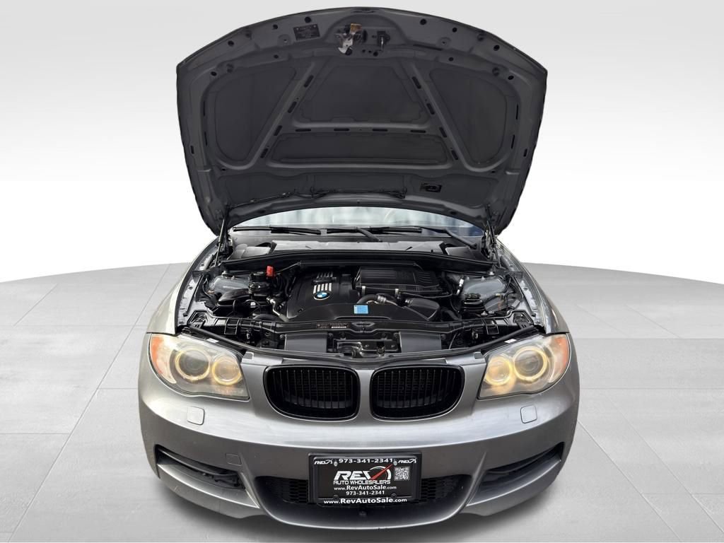 Used 2010 BMW 135i Coupe image 26