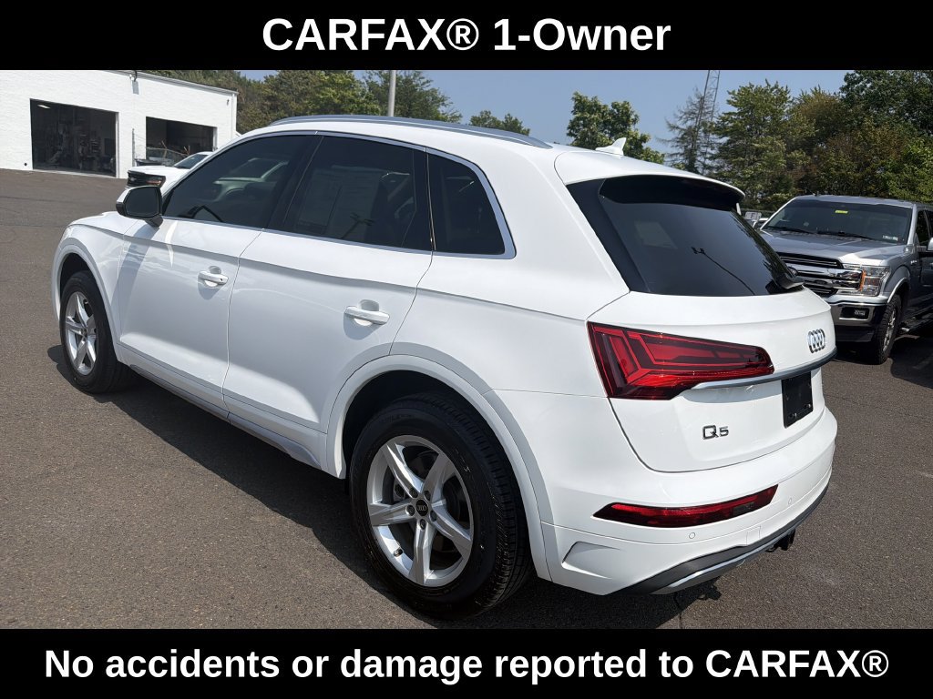 Used 2023 Audi Q5 2.0T Premium w/ Convenience Package AWD/4WD image 3