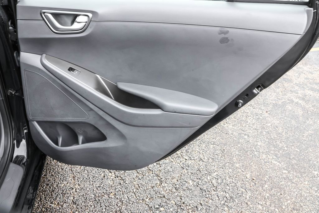 Used 2020 Hyundai Ioniq Blue image 29