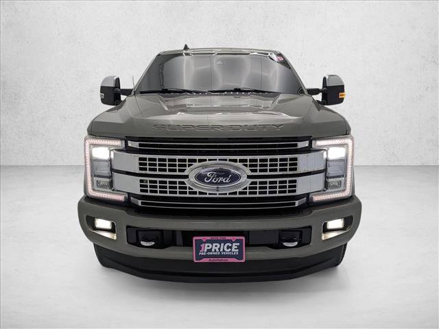 Used 2019 Ford F250 Platinum w/ Platinum Ultimate Package image 2