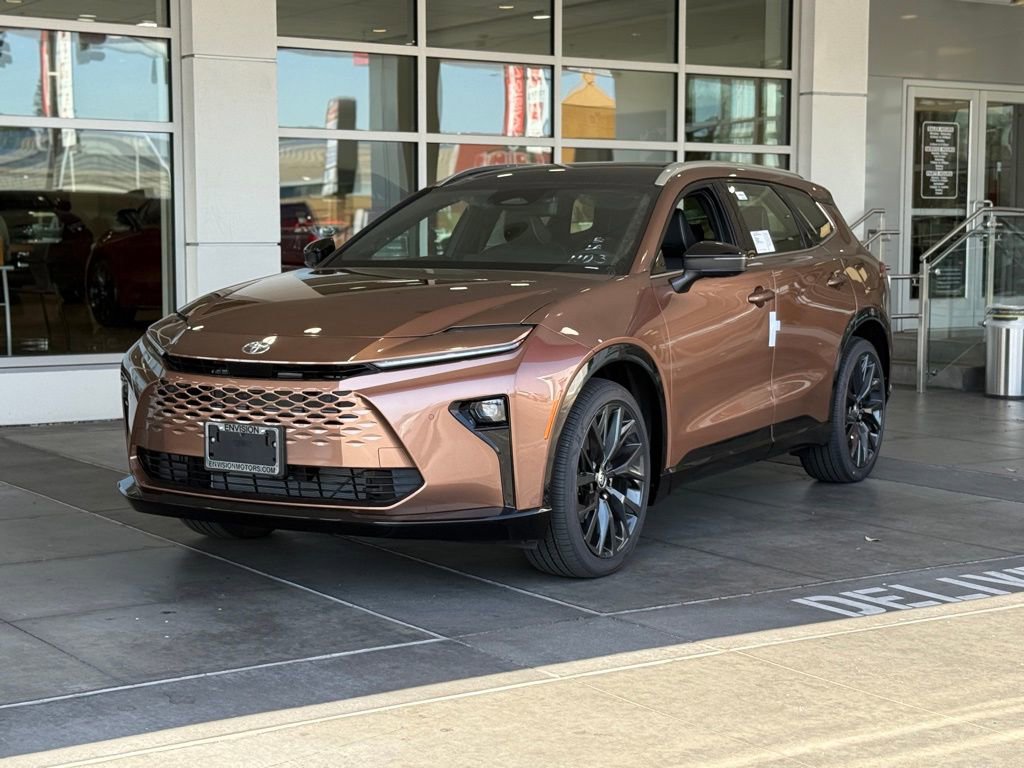 New 2025 Toyota Crown Signia image 2