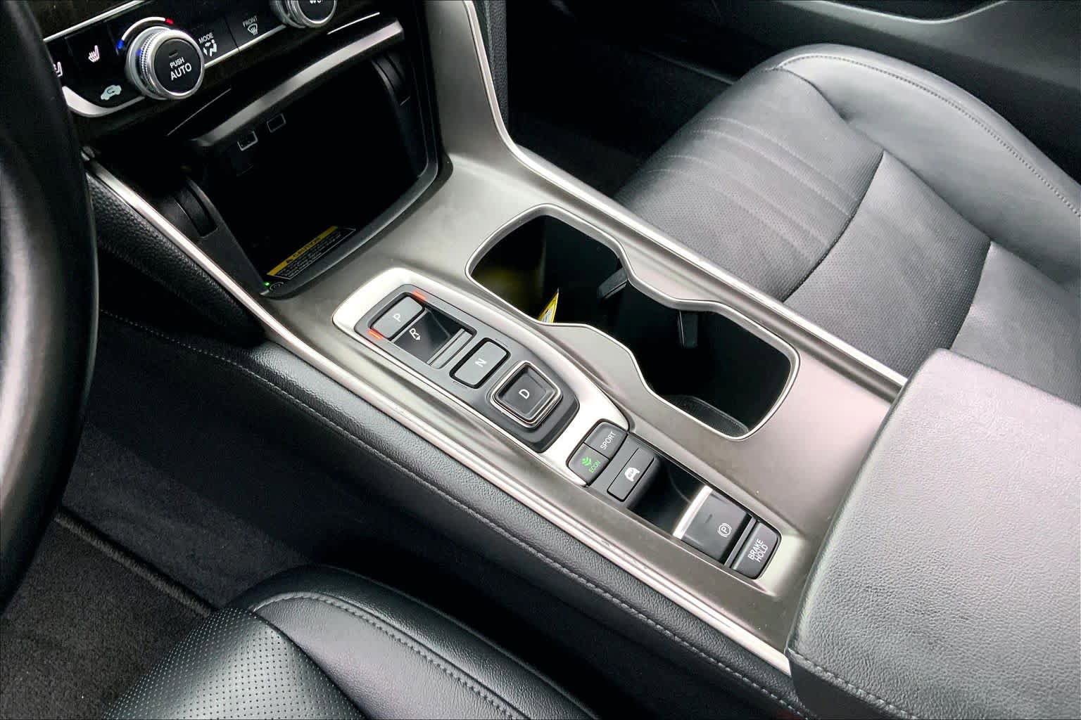 Used 2021 Honda Accord Touring image 17