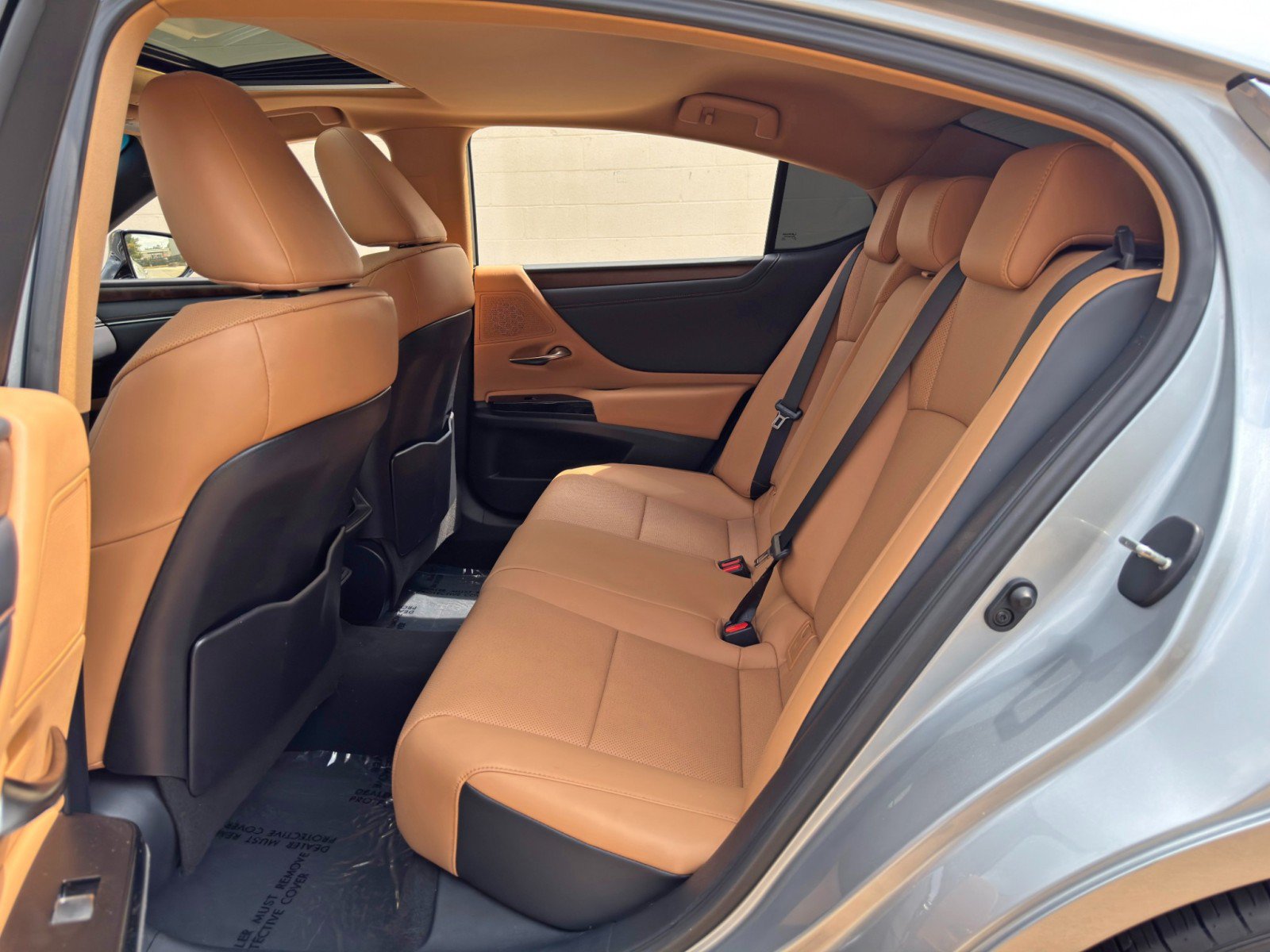 Used 2024 Lexus ES 350 w/ Premium Package FWD image 43