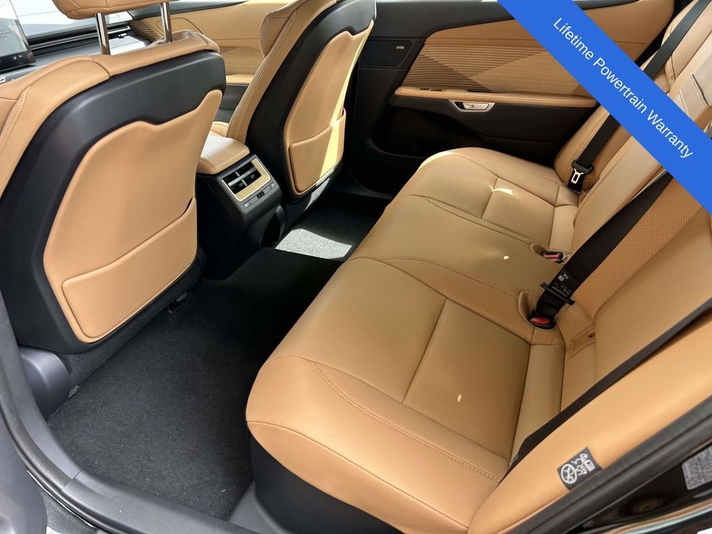 New 2026 Lexus ES 350e w/ Cold Area Package FWD image 9
