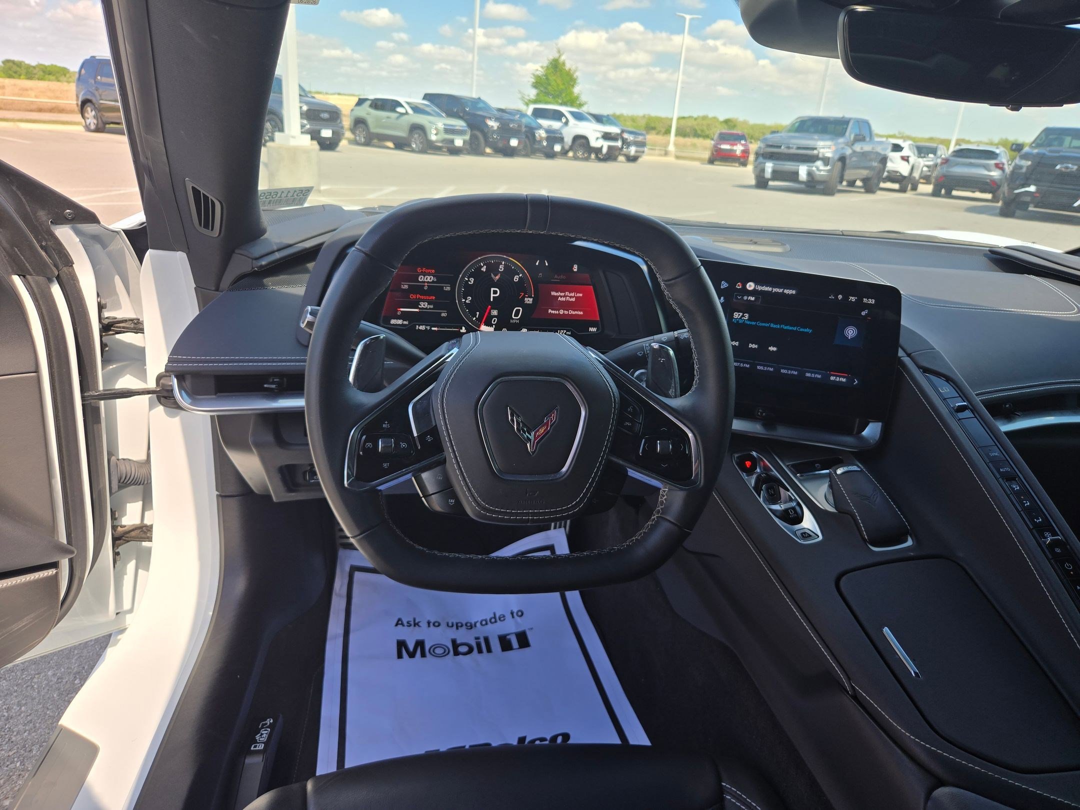 Used 2025 Chevrolet Corvette Stingray Coupe w/ 1LT image 13