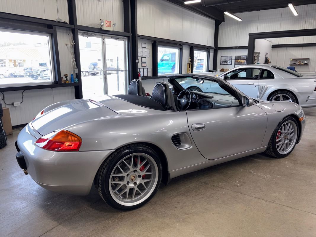 Used 2000 Porsche Boxster S image 15