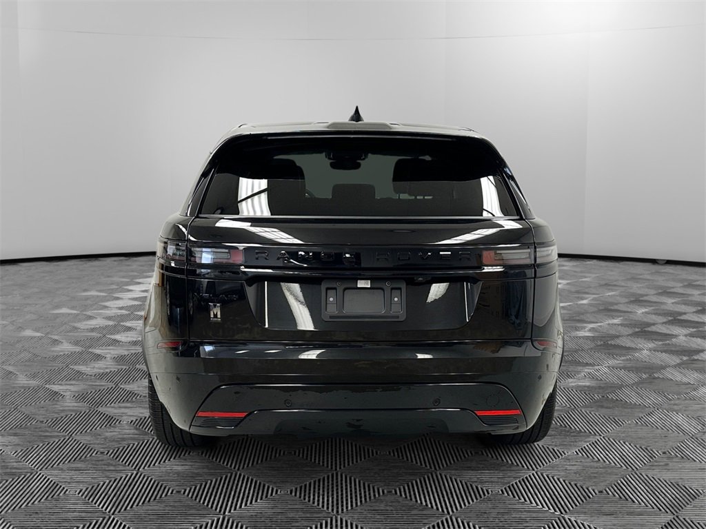 Used 2025 Land Rover Range Rover Velar Dynamic SE image 4