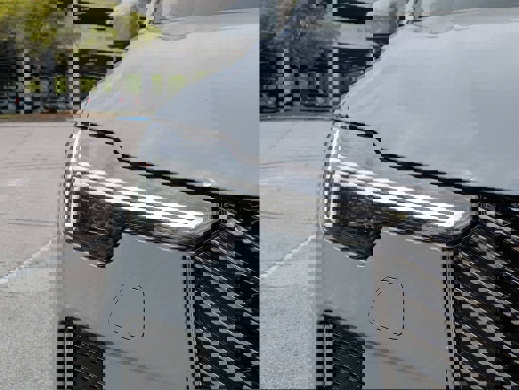 New 2026 Volvo XC90 T8 Ultra w/ Lounge Package image 10