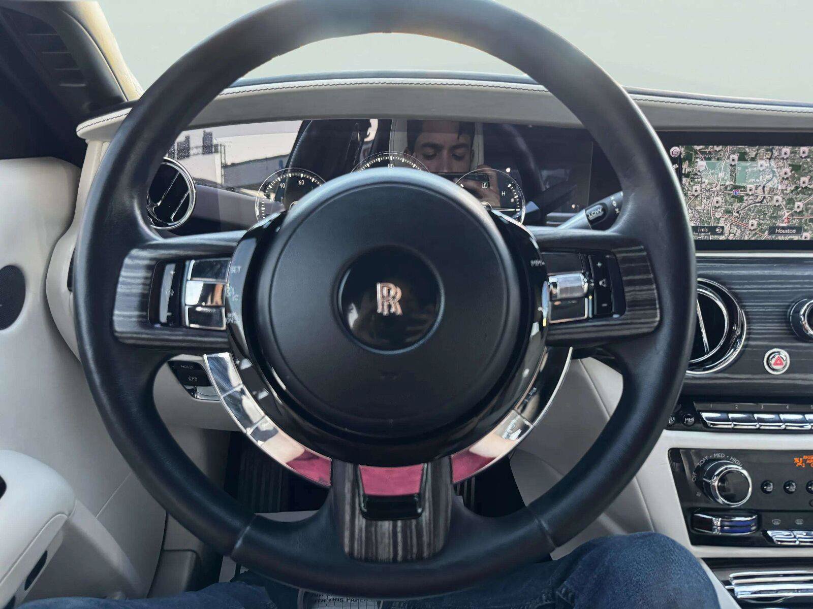 Used 2021 Rolls-Royce Ghost AWD/4WD image 22