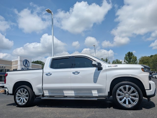 Used 2021 Chevrolet Silverado 1500 High Country w/ Technology Package AWD/4WD image 6