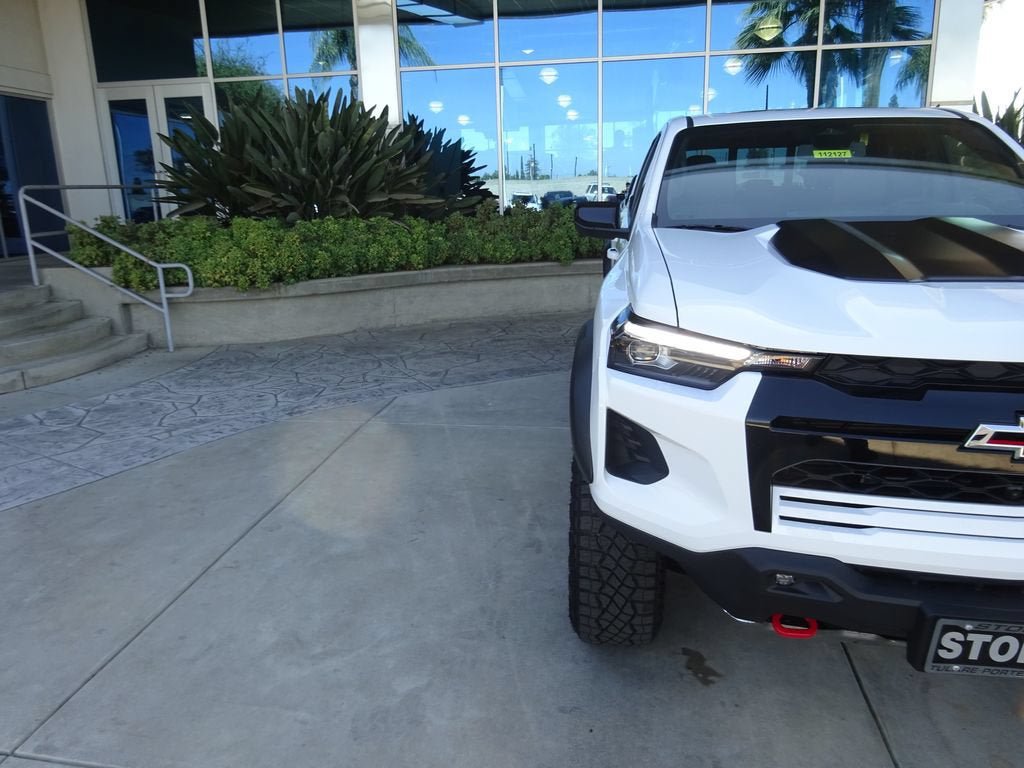 New 2026 Chevrolet Colorado ZR2 w/ Technology Package AWD/4WD image 30