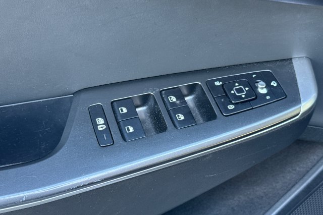 Certified 2023 Kia EV6 Light RWD image 14