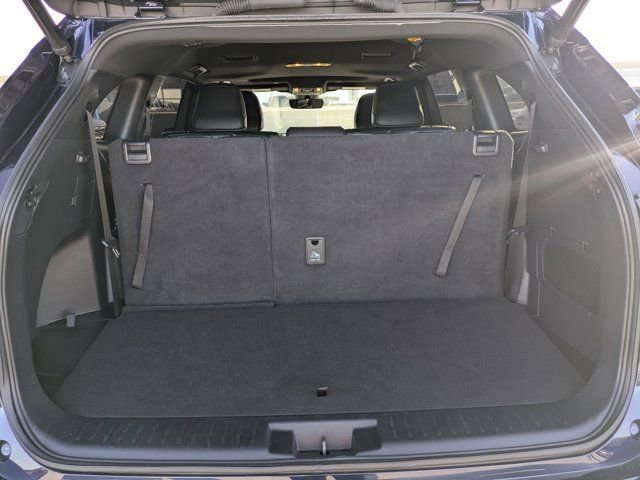 Used 2023 Toyota Highlander XSE image 11