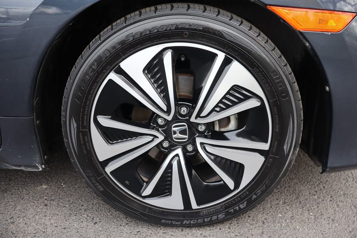 Used 2017 Honda Civic EX-L image 45