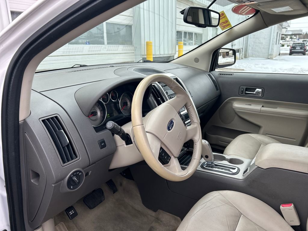 Used 2010 Ford Edge Limited image 11