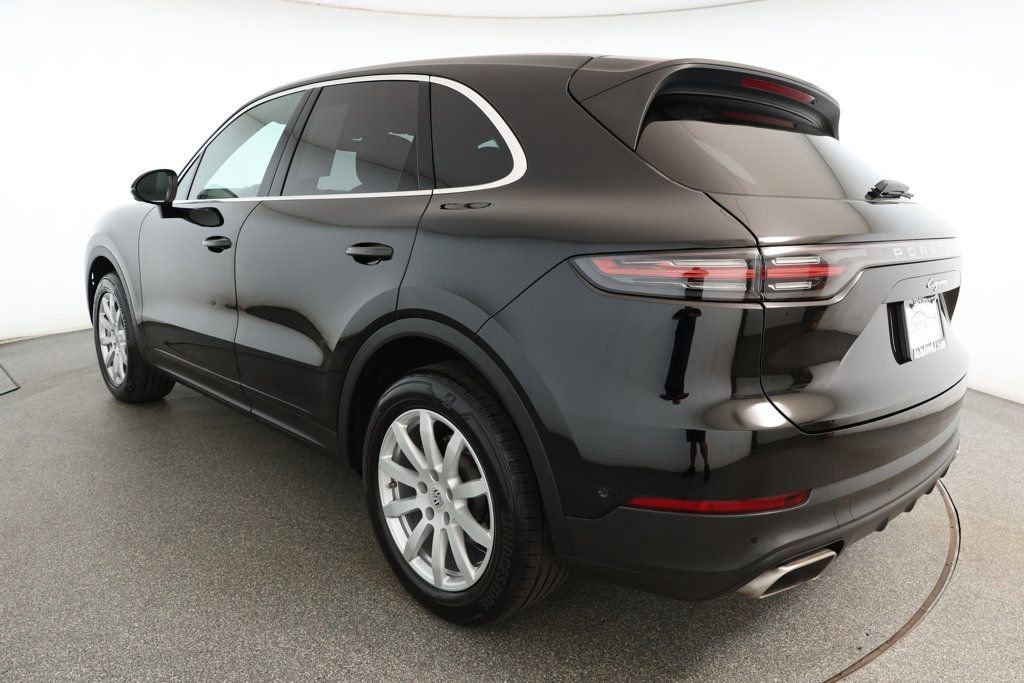 Used 2022 Porsche Cayenne image 6