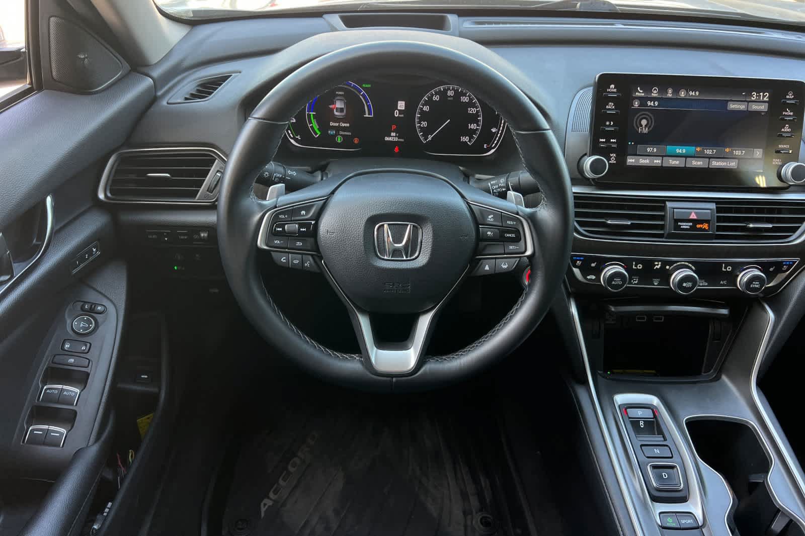 Used 2022 Honda Accord Touring image 16