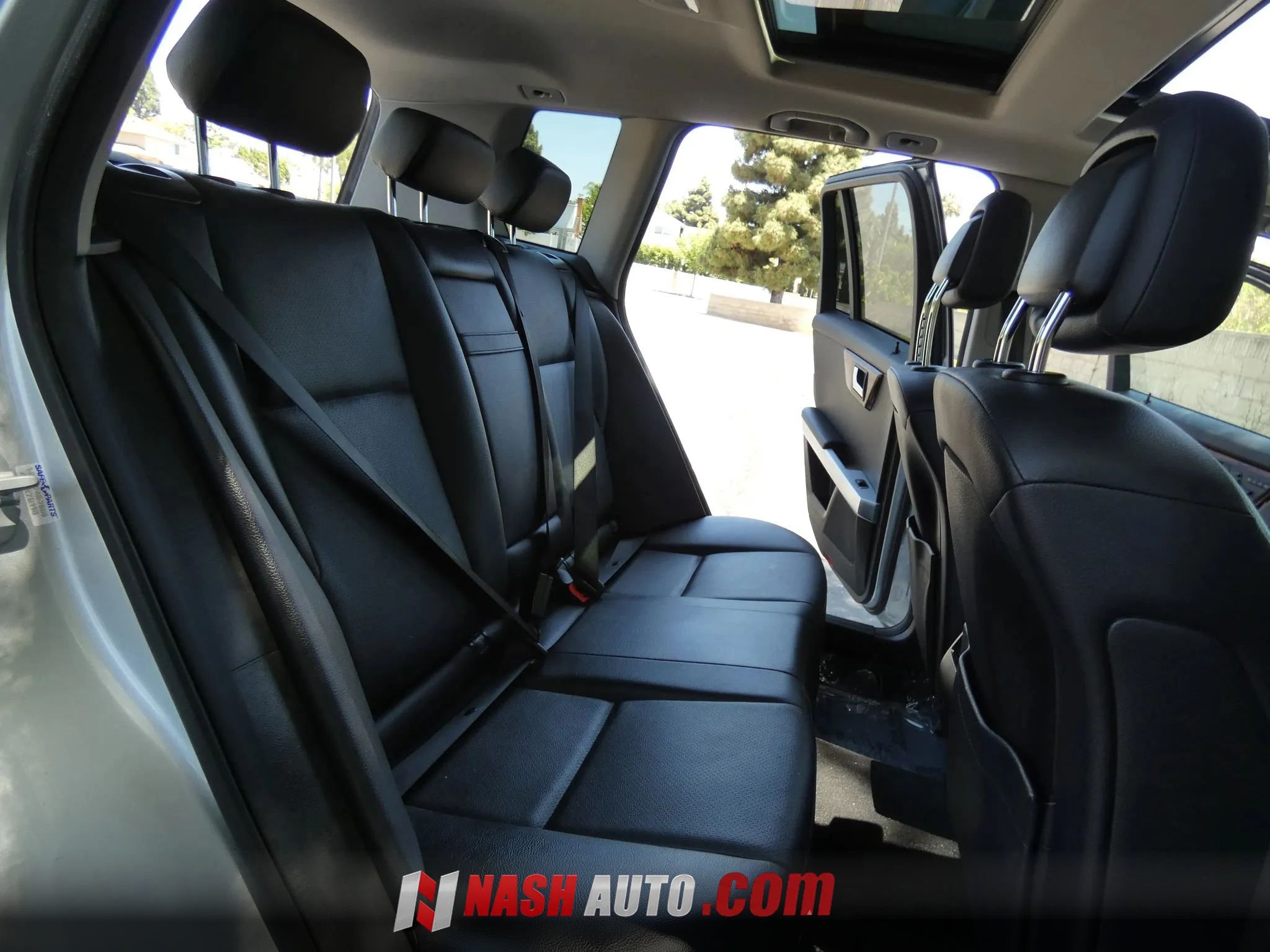 Used 2012 Mercedes-Benz GLK 350 2WD image 34