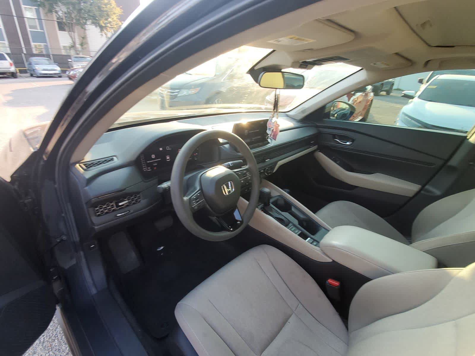 Used 2024 Honda Accord EX image 13