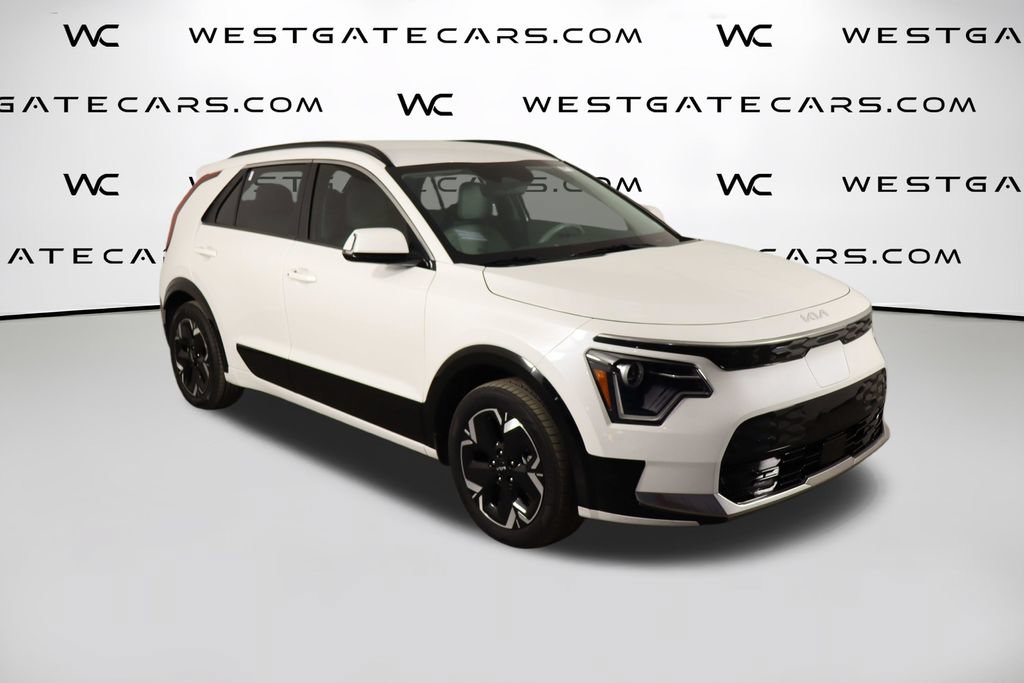 Used 2023 Kia Niro Wind FWD image 46