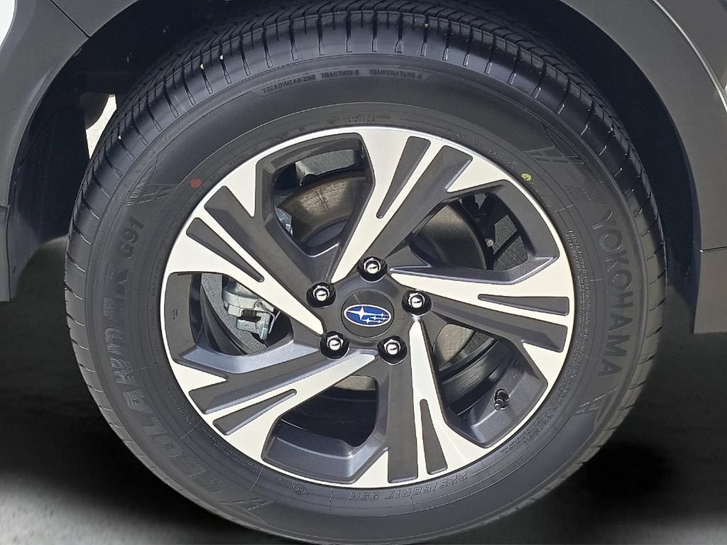 Certified 2026 Subaru Crosstrek 2.5i Premium AWD/4WD image 8