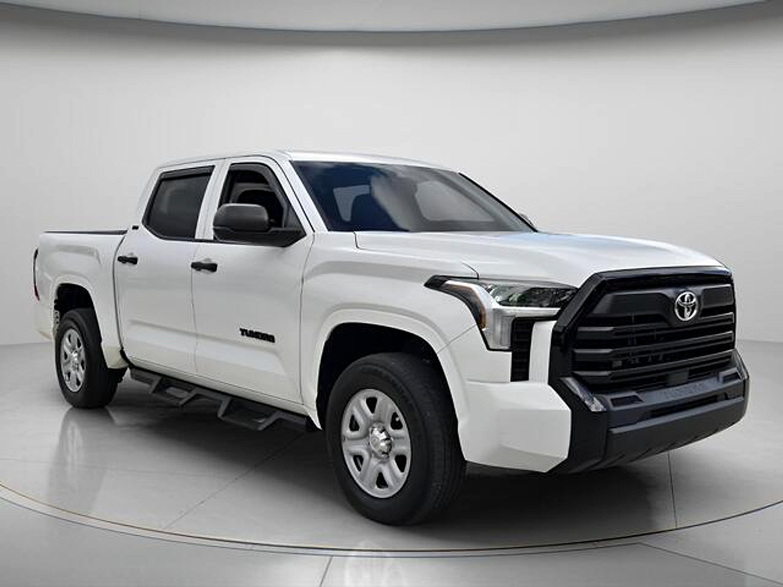Used 2023 Toyota Tundra SR w/ SR Tow Package AWD/4WD image 8