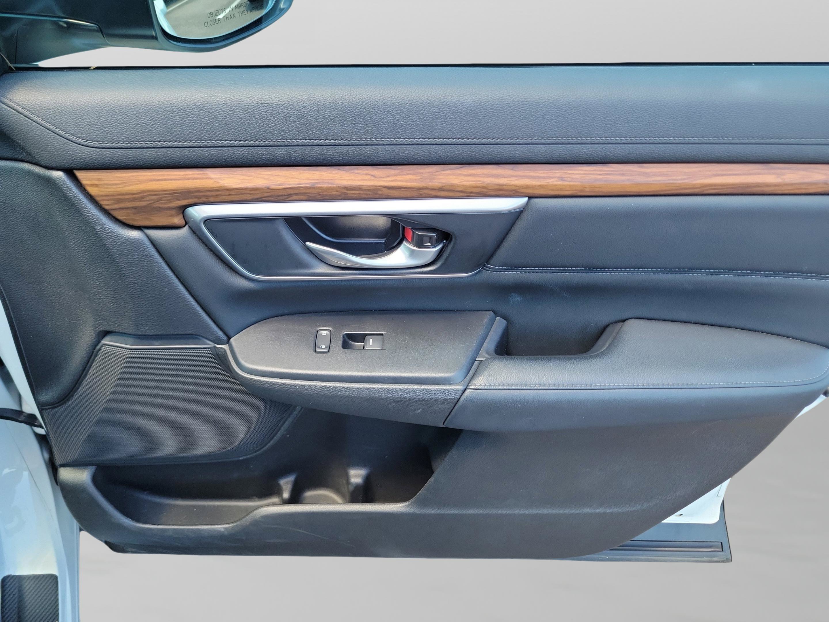 Used 2021 Honda CR-V Touring image 21